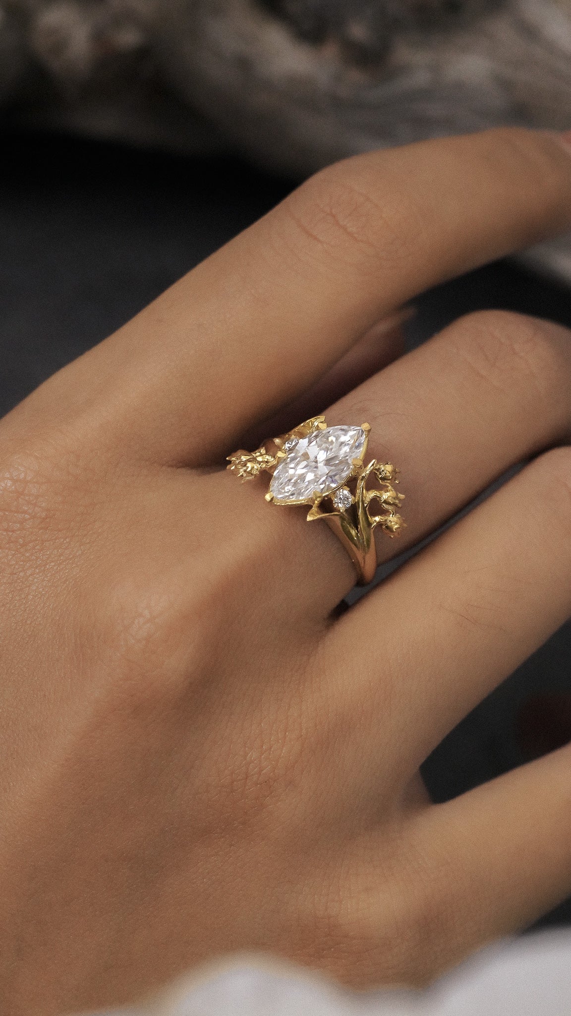Laras - Lily of the Valley Ring with Marquise Stone in 18K Gold