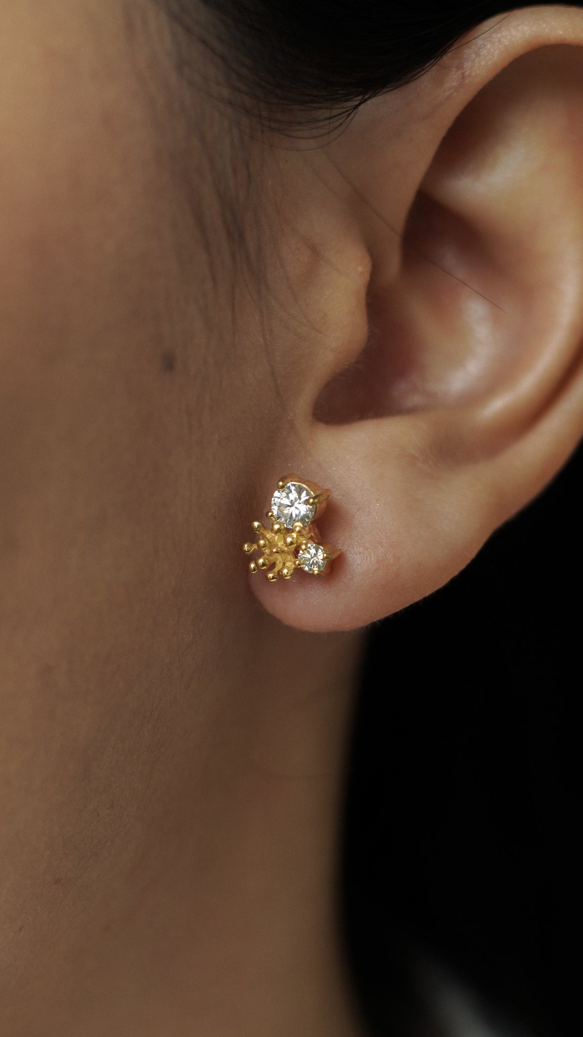 Dandelion Drop Stud