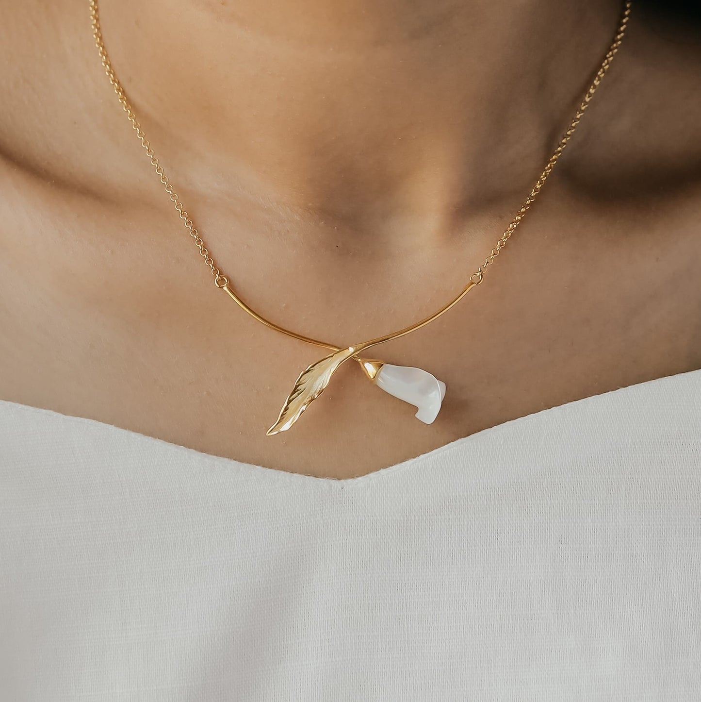 Lily Necklace