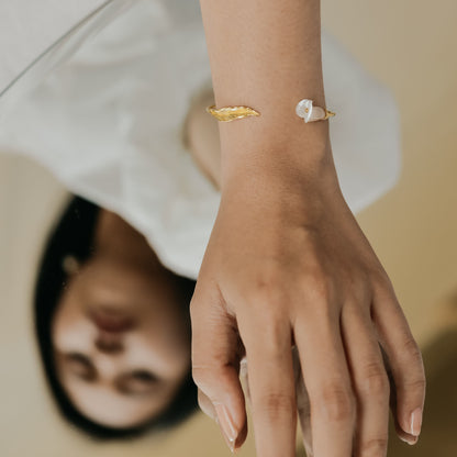 Lily Bangle