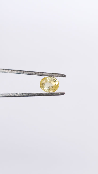 Unheated Natural Yellow Sapphire - 0.92 carat