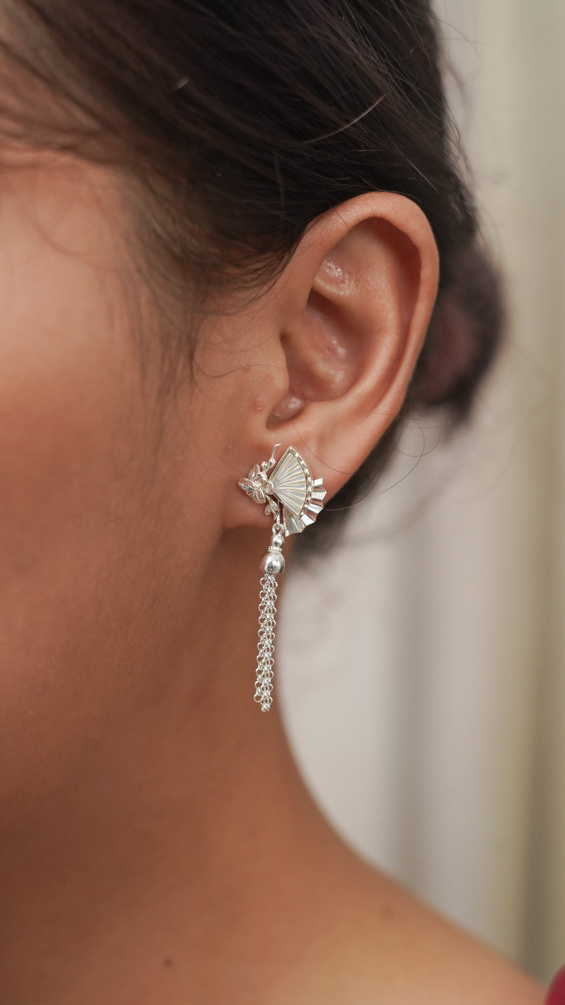 Kipas Earrings with Mother of Pearl