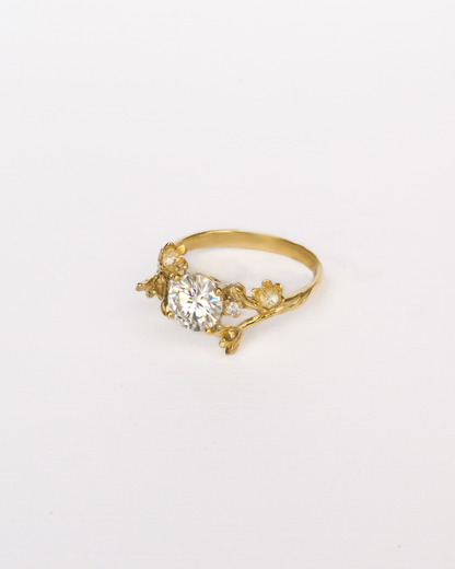 Tuberose Solitaire Ring with Round Stone in 18K Gold